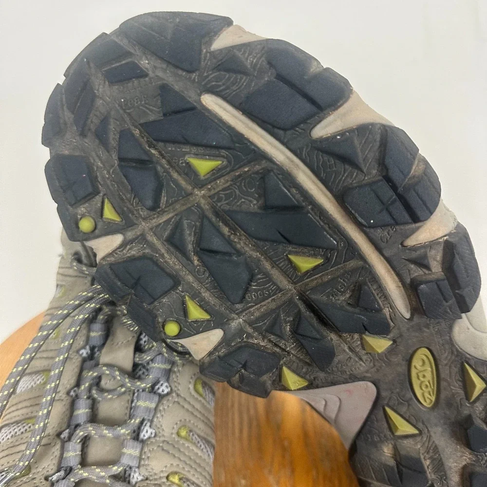 Oboz Sawtooth II Low Mens US 11.5 Hiking Shoes Gray Nubuck Leather Lace Up